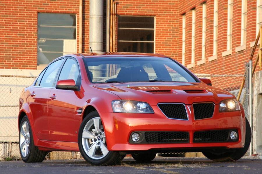  Pontiac G8 GT 2008 года  (фото 43 из 48)